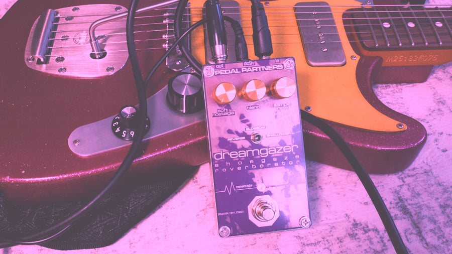 dreamgazer pedal with reverse reverb modes for shoegaze guitar